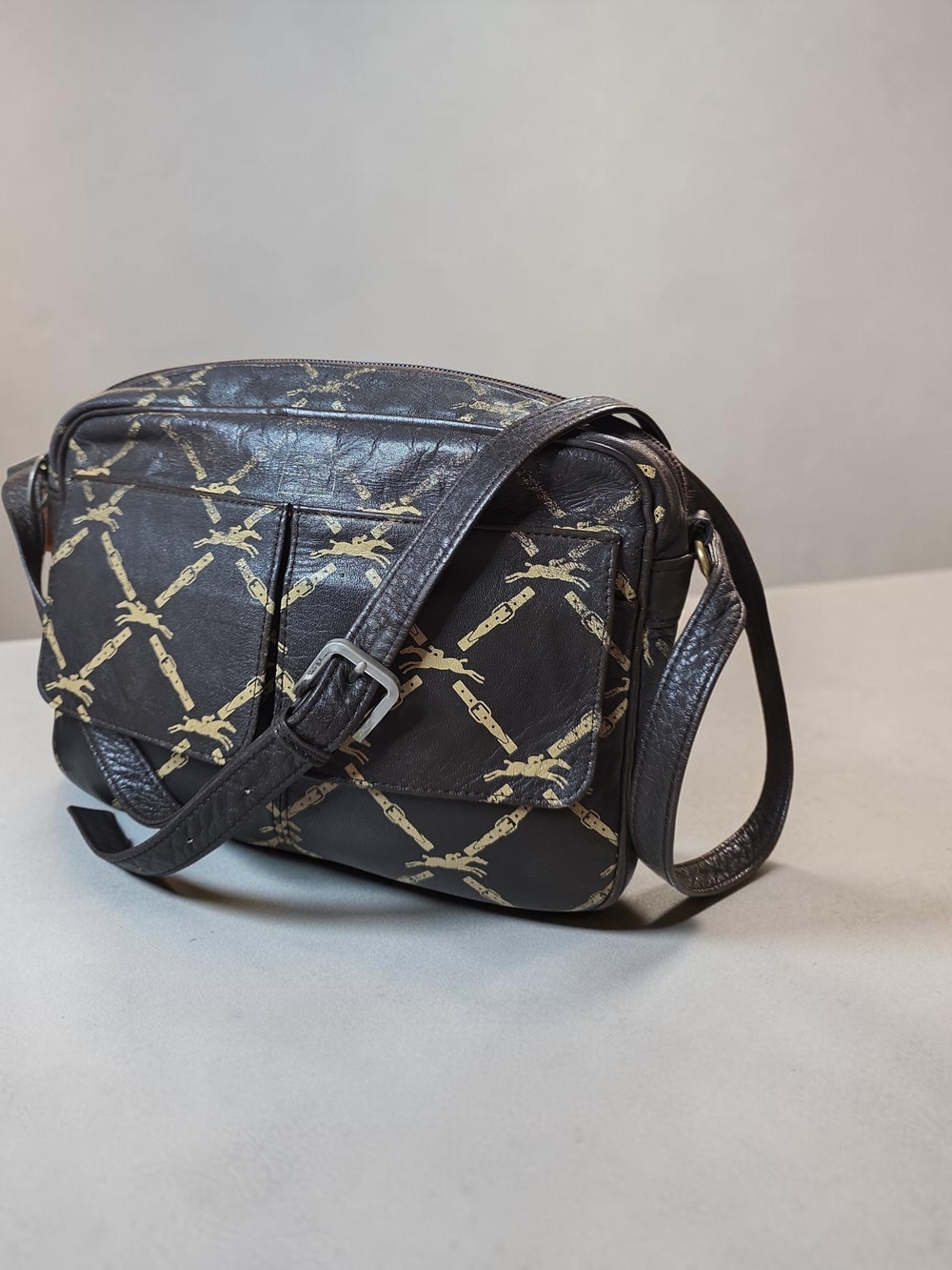 Longchamp Vintage Brown Crossbody Bag In Good Condition